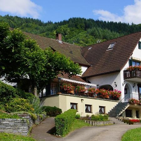 Landgasthof Grüner Baum Badenweiler Dış mekan fotoğraf